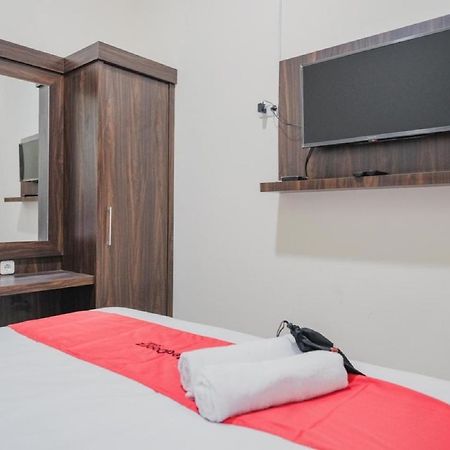 Reddoorz Plus @ Jalan Dr. Cipto Mangunkusumo Lampung Hotel Bandar Lampung Kültér fotó